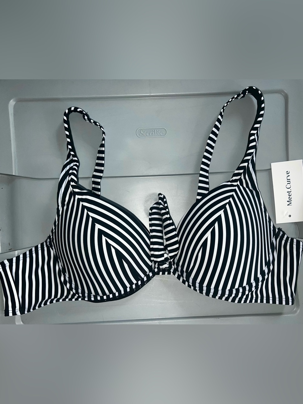 Meet Curve Black Stripes Knot Front Underwire Bikini Top - XXL - NWT